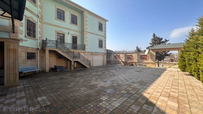 Bakı, Səbail r., Badamdarda 11 otaqlı ofis kirayə verilir