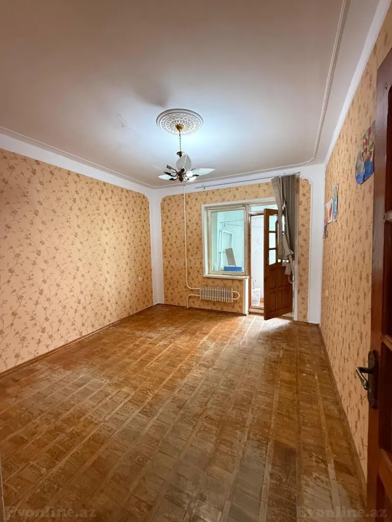 Satılır 4 otaqlı Mənzil Köhnə tikili 100 m² Xalqlar Dostluğu m. - şəkil 10