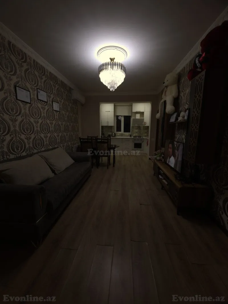 Kirayə verilir 2 otaqlı Mənzil Köhnə tikili 85 m² 9-cu mikrorayon