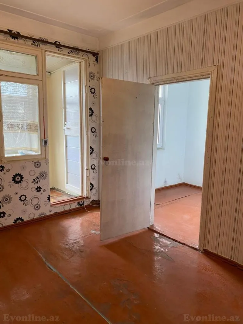 Satılır 2 otaqlı Mənzil Köhnə tikili 38 m² Nəsimi m. - şəkil 2