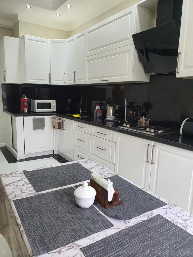 Satılır 3 otaqlı Mənzil Yeni tikili 120 m² Nizami m. - şəkil 20