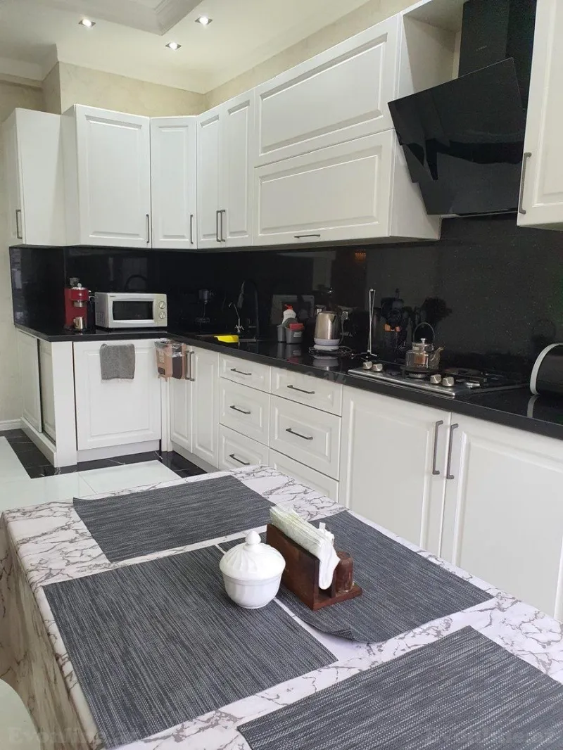 Satılır 3 otaqlı Mənzil Yeni tikili 120 m² Nizami m. - şəkil 23