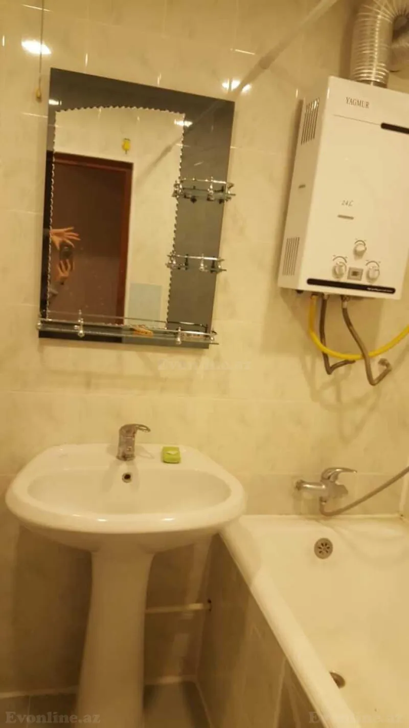 Kirayə verilir 2 otaqlı Mənzil Köhnə tikili 65 m² Gənclik m. - şəkil 9