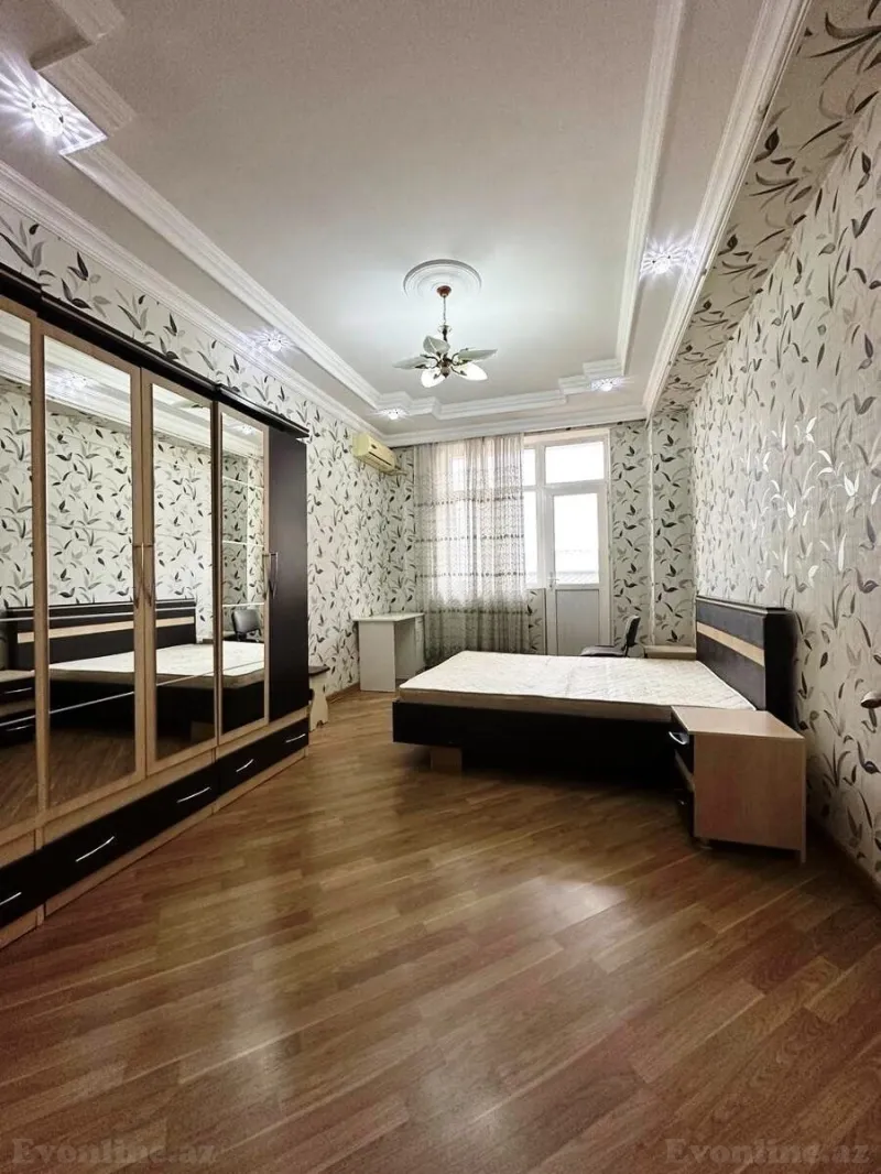 Satılır 3 otaqlı Mənzil Yeni tikili 125 m² Nərimanov r. - şəkil 3