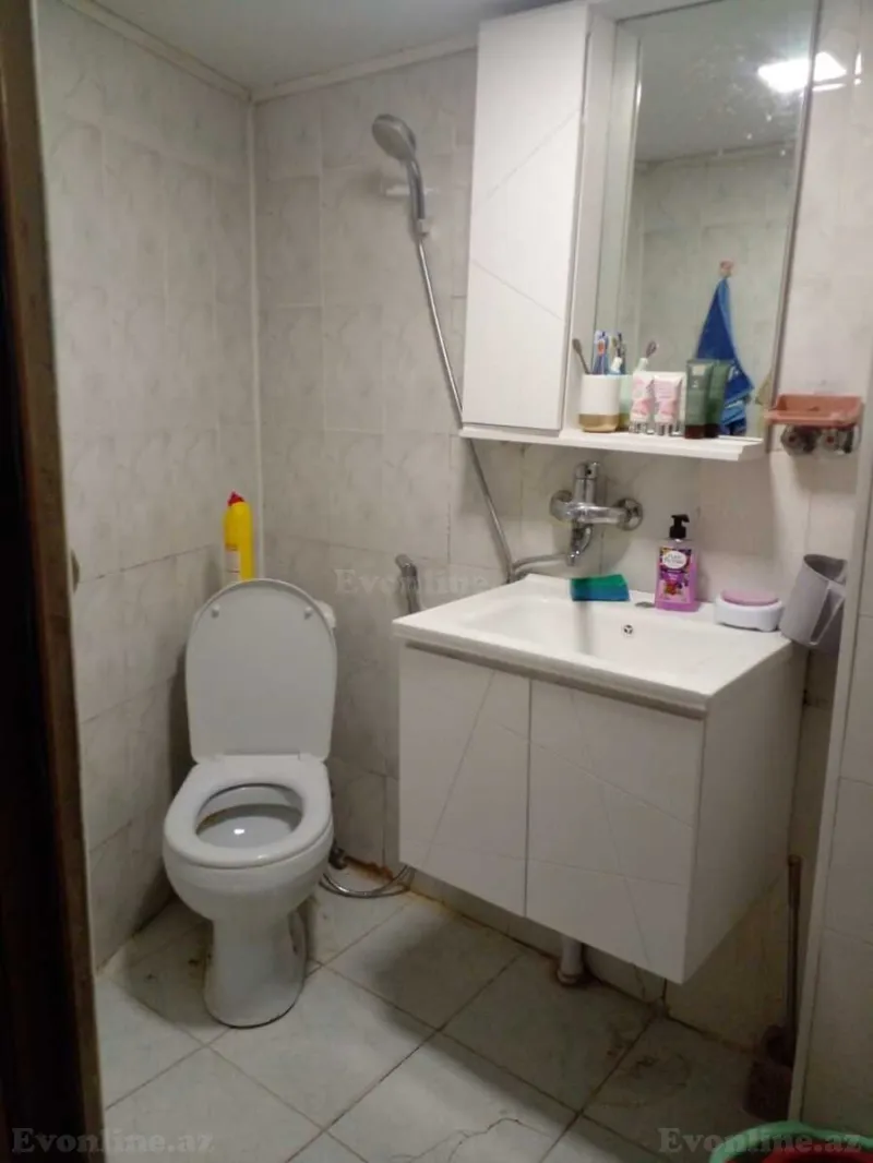 Satılır 3 otaqlı Mənzil Köhnə tikili 65 m² Suraxanı r. - şəkil 2