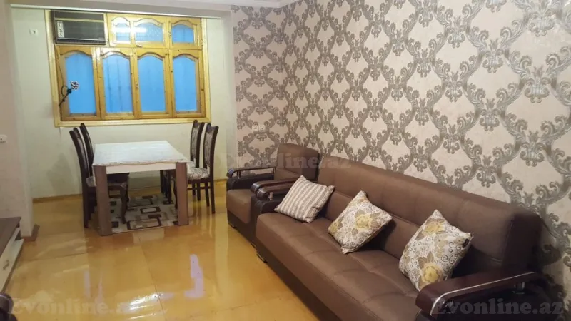 Kirayə verilir 2 otaqlı Mənzil Köhnə tikili 65 m² Gənclik m.