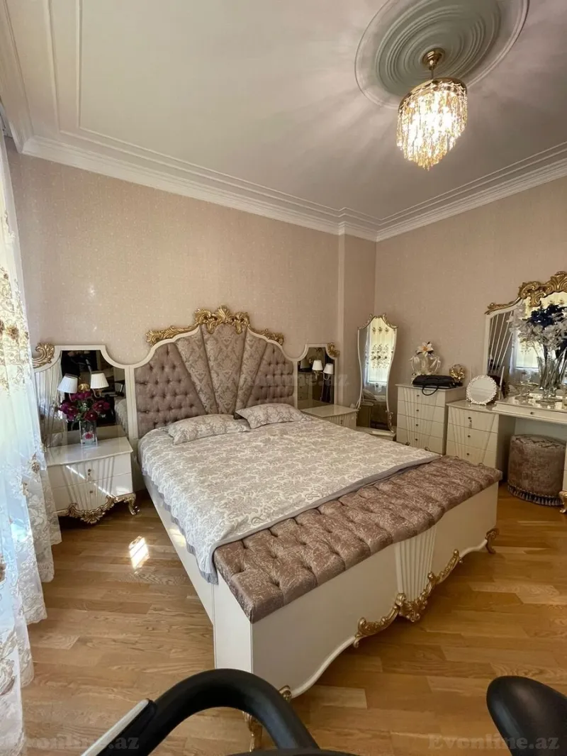 Satılır 3 otaqlı Mənzil Yeni tikili 145 m² Elmlər Akademiyası m. - şəkil 18