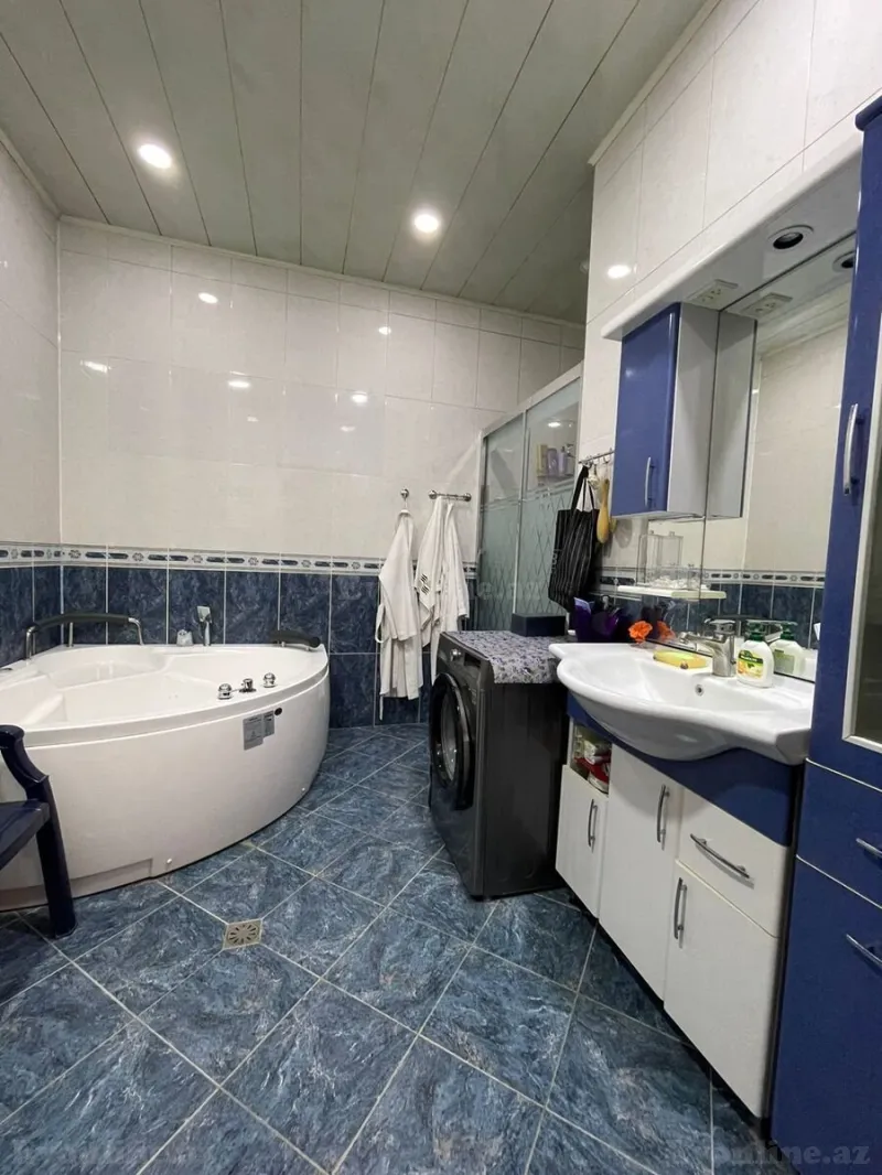 Satılır 3 otaqlı Mənzil Yeni tikili 145 m² Elmlər Akademiyası m. - şəkil 26