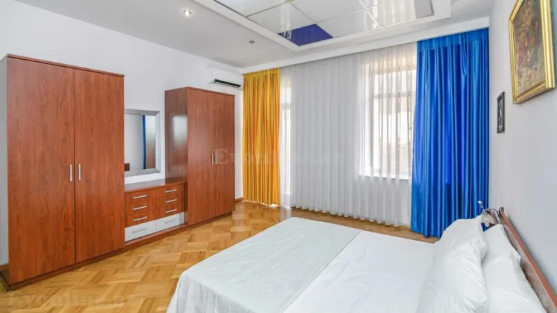 Kirayə verilir 3 otaqlı Mənzil Köhnə tikili 120 m² Sahil m. - şəkil 14