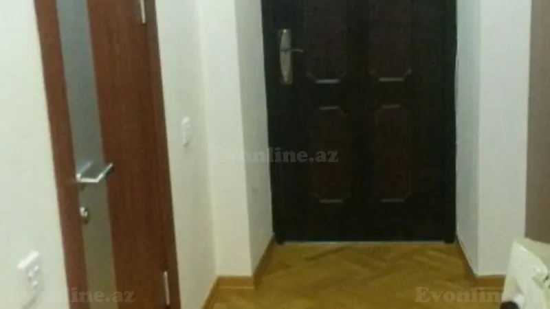 Kirayə verilir 3 otaqlı Mənzil Köhnə tikili 120 m² Sahil m. - şəkil 16