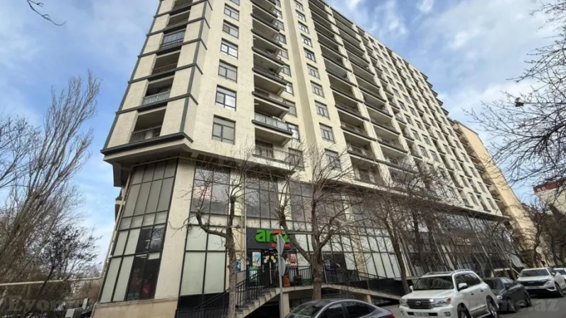 Satılır 4 otaqlı Mənzil Yeni tikili 196 m² Nəriman Nərimanov m.