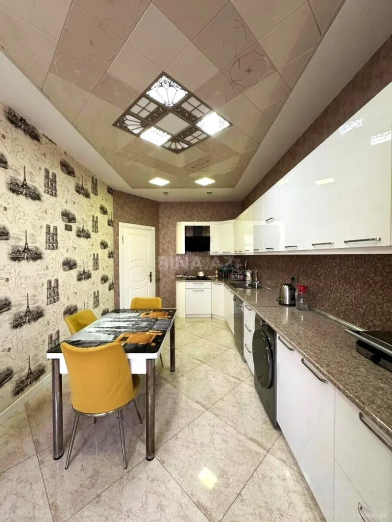 Satılır 3 otaqlı Mənzil Yeni tikili 137 m² Həzi Aslanov m. - şəkil 4