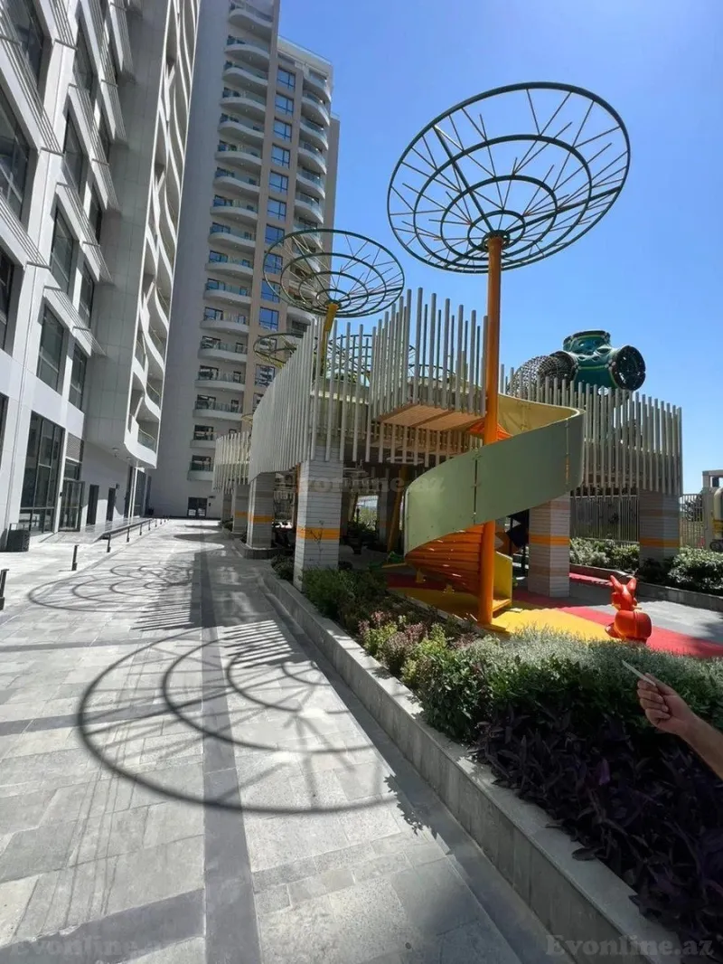 Satılır 3 otaqlı Mənzil Yeni tikili 178 m² Nəsimi r. - şəkil 3