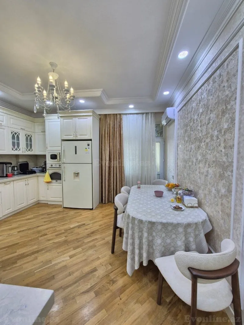 Satılır 3 otaqlı Mənzil Yeni tikili 145 m² Elmlər Akademiyası m. - şəkil 9