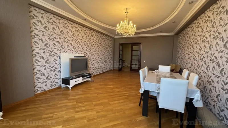 Satılır 3 otaqlı Mənzil Yeni tikili 132 m² Nəriman Nərimanov m.