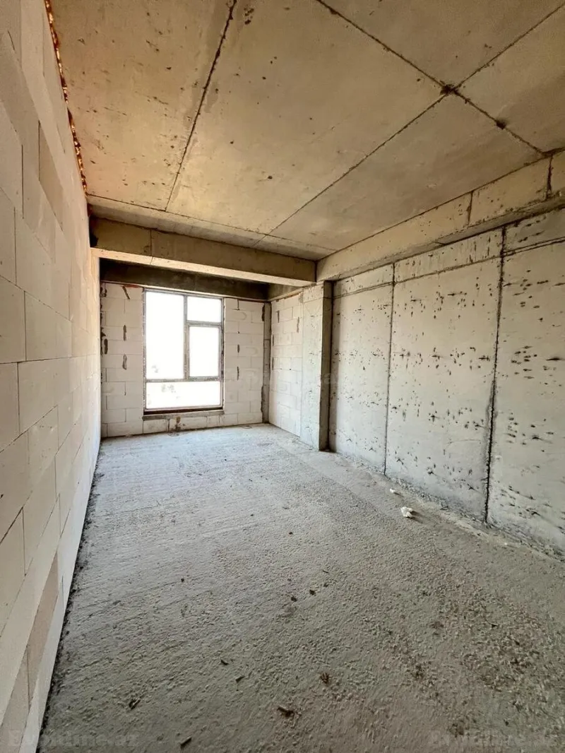 Satılır 5 otaqlı Mənzil Yeni tikili 252 m² Elmlər Akademiyası m. - şəkil 3