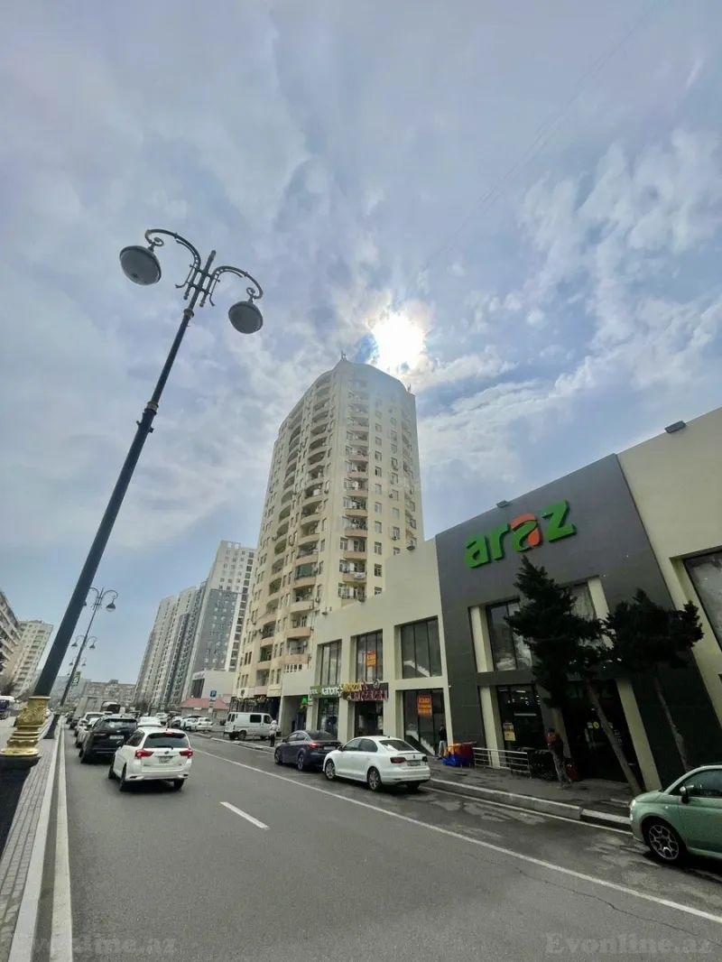 Satılır 2 otaqlı Mənzil Yeni tikili 70 m² Həzi Aslanov