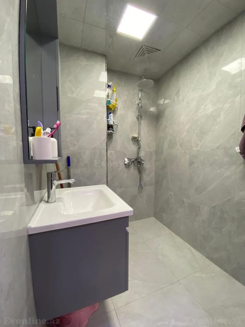 Satılır 3 otaqlı Mənzil Yeni tikili 85 m² İnşaatçılar m. - şəkil 12