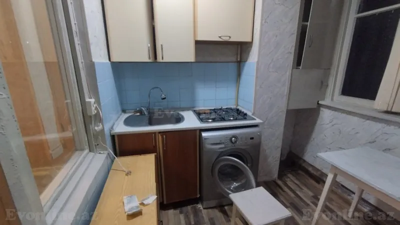 Kirayə verilir 3 otaqlı Mənzil Köhnə tikili 68 m² Xətai r. - şəkil 13