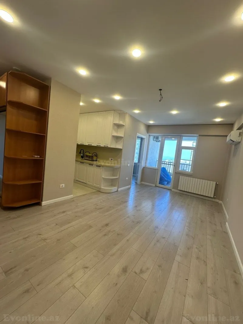Satılır 3 otaqlı Mənzil Yeni tikili 80 m² Həzi Aslanov
