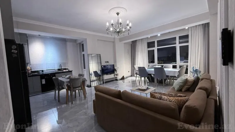 Satılır 3 otaqlı Mənzil Yeni tikili 105 m² 7-ci mikrorayon