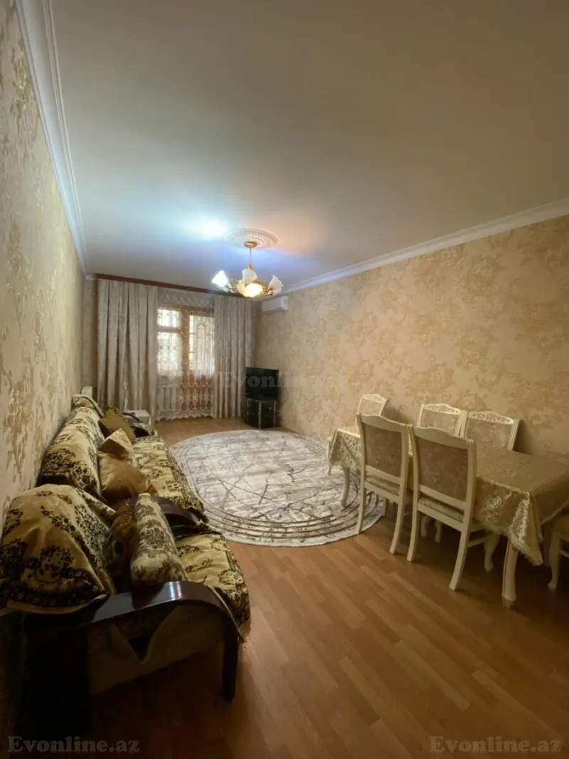 Satılır 3 otaqlı Mənzil Köhnə tikili 85 m² 9-cu mikrorayon