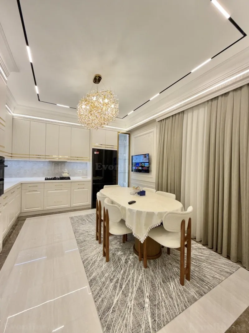 Satılır 4 otaqlı Mənzil Yeni tikili 176 m² Nəriman Nərimanov m. - şəkil 5