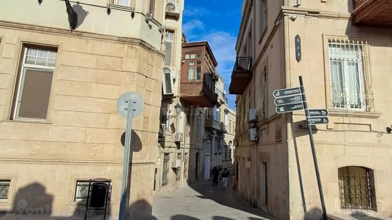 Kirayə verilir 1 otaqlı Mənzil Köhnə tikili 30 m² İçərişəhər m. - şəkil 4