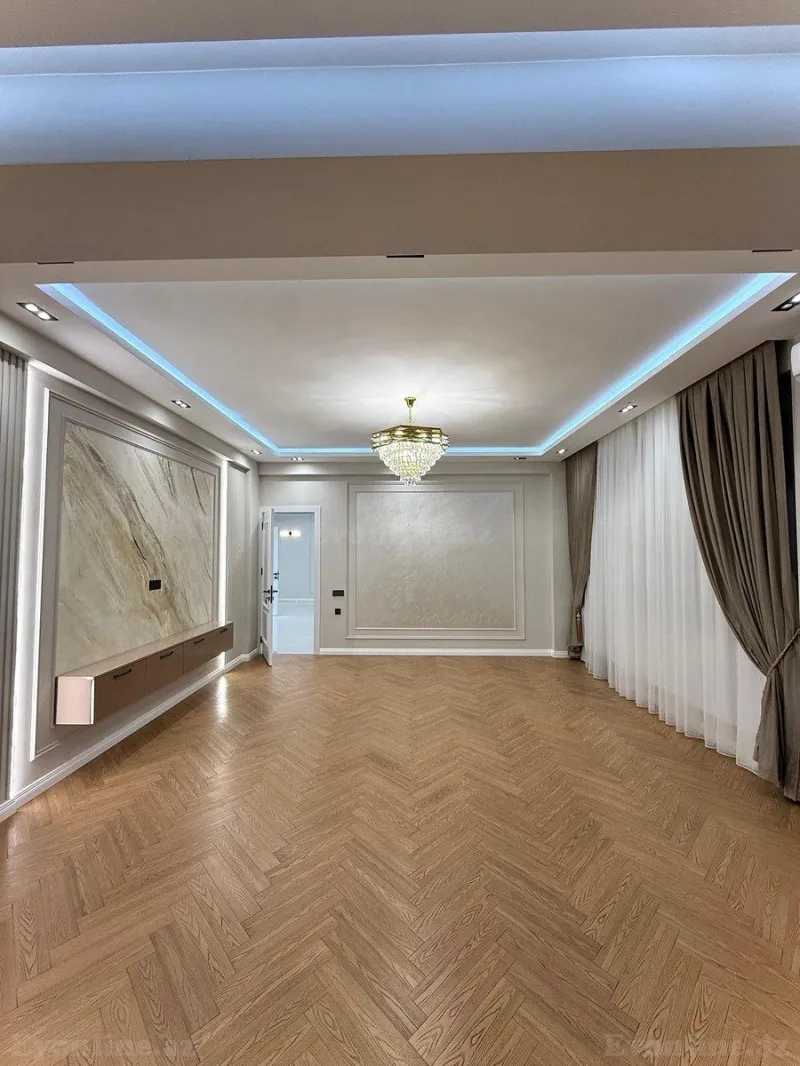 Satılır 3 otaqlı Mənzil Yeni tikili 132 m² 28 May m. - şəkil 4