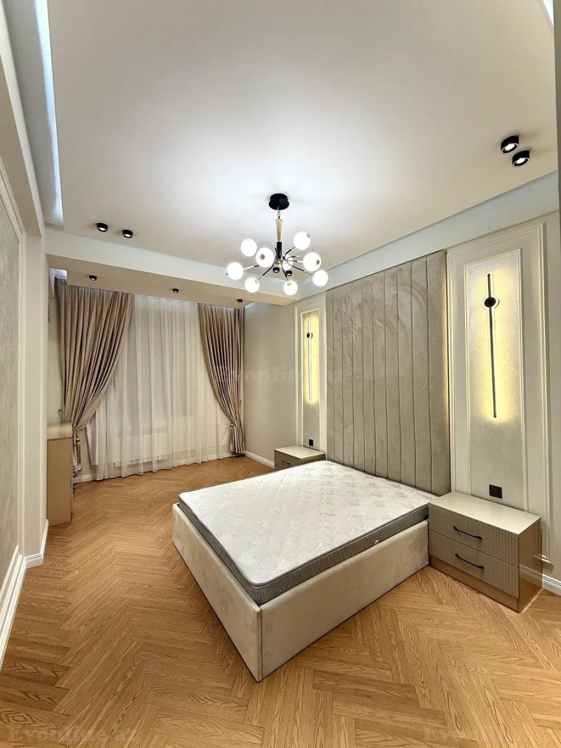 Satılır 3 otaqlı Mənzil Yeni tikili 132 m² 28 May m. - şəkil 7