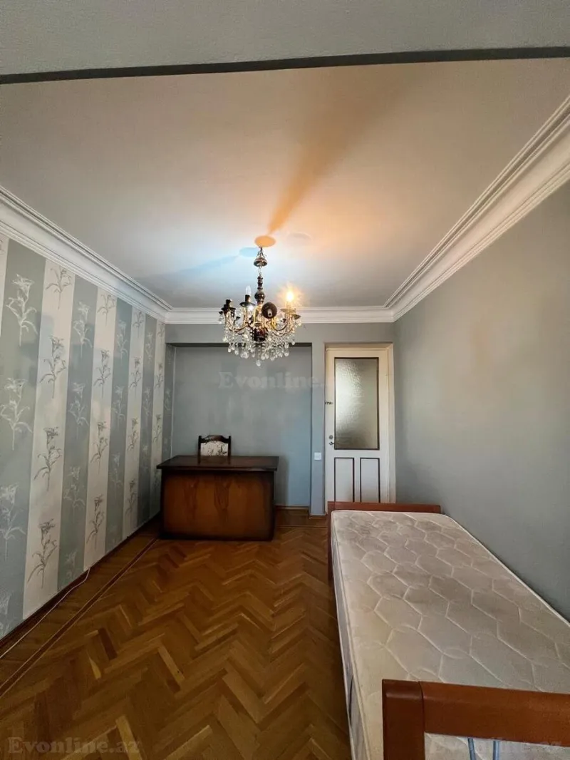 Satılır 3 otaqlı Mənzil Köhnə tikili 85 m² 28 May m. - şəkil 8