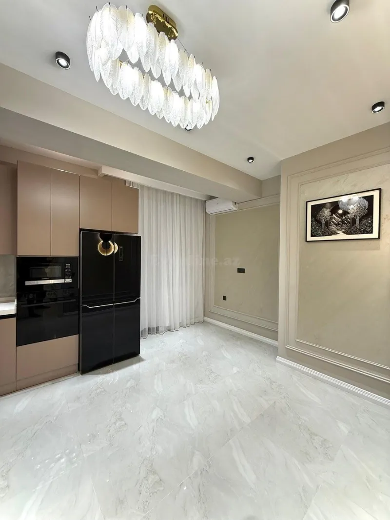 Satılır 4 otaqlı Mənzil Yeni tikili 137 m² Nəsimi r. - şəkil 7