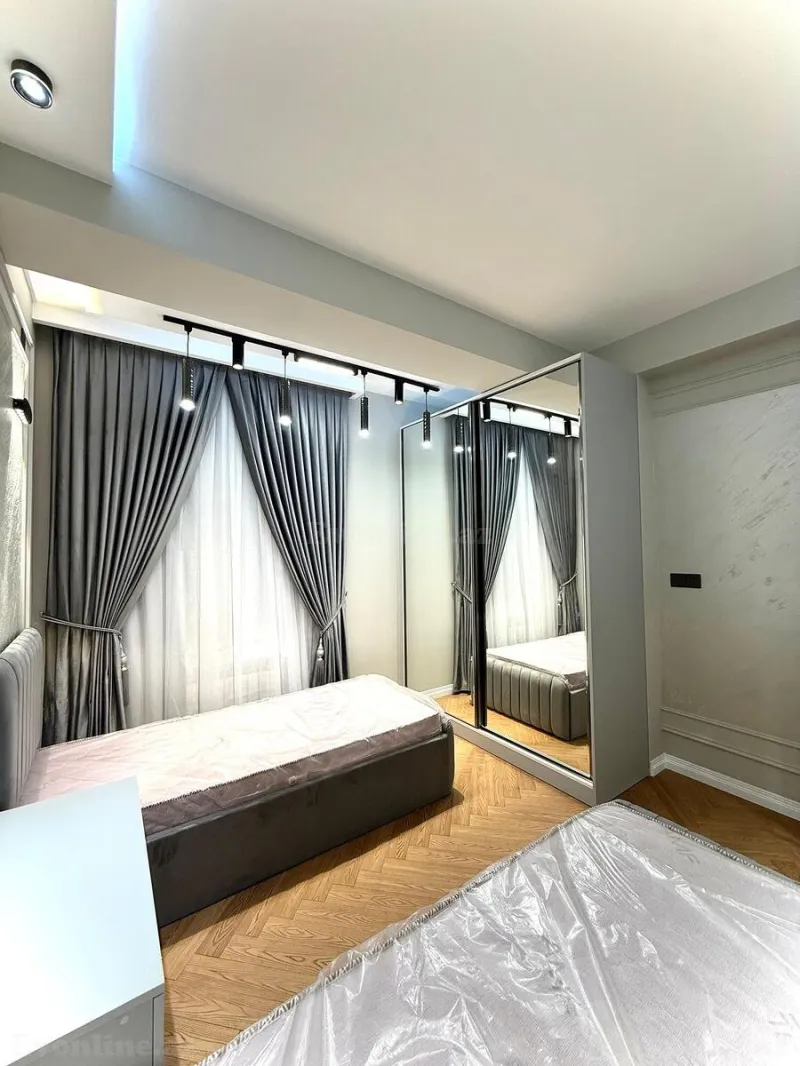 Satılır 4 otaqlı Mənzil Yeni tikili 137 m² Nəsimi r. - şəkil 12