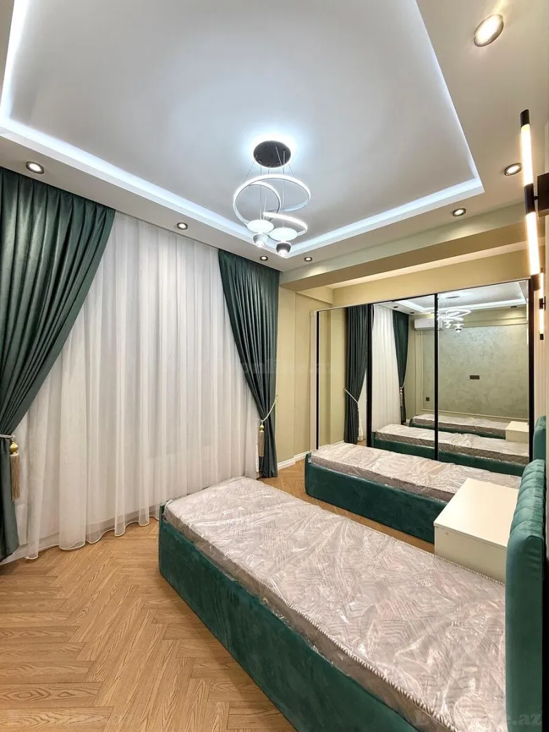 Satılır 4 otaqlı Mənzil Yeni tikili 137 m² Nəsimi r. - şəkil 15