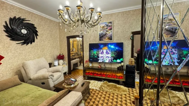 Satılır 2 otaqlı Mənzil Yeni tikili 80 m² 7-ci mikrorayon - şəkil 2