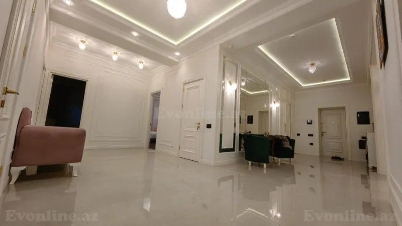 Satılır 4 otaqlı Mənzil Yeni tikili 205 m² İçərişəhər m. - şəkil 7