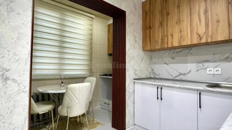 Satılır 2 otaqlı Mənzil Köhnə tikili 55 m² 4-cü mikrorayon - şəkil 5