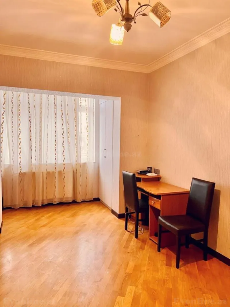 Satılır 3 otaqlı Mənzil Köhnə tikili 96 m² 9-cu mikrorayon - şəkil 5