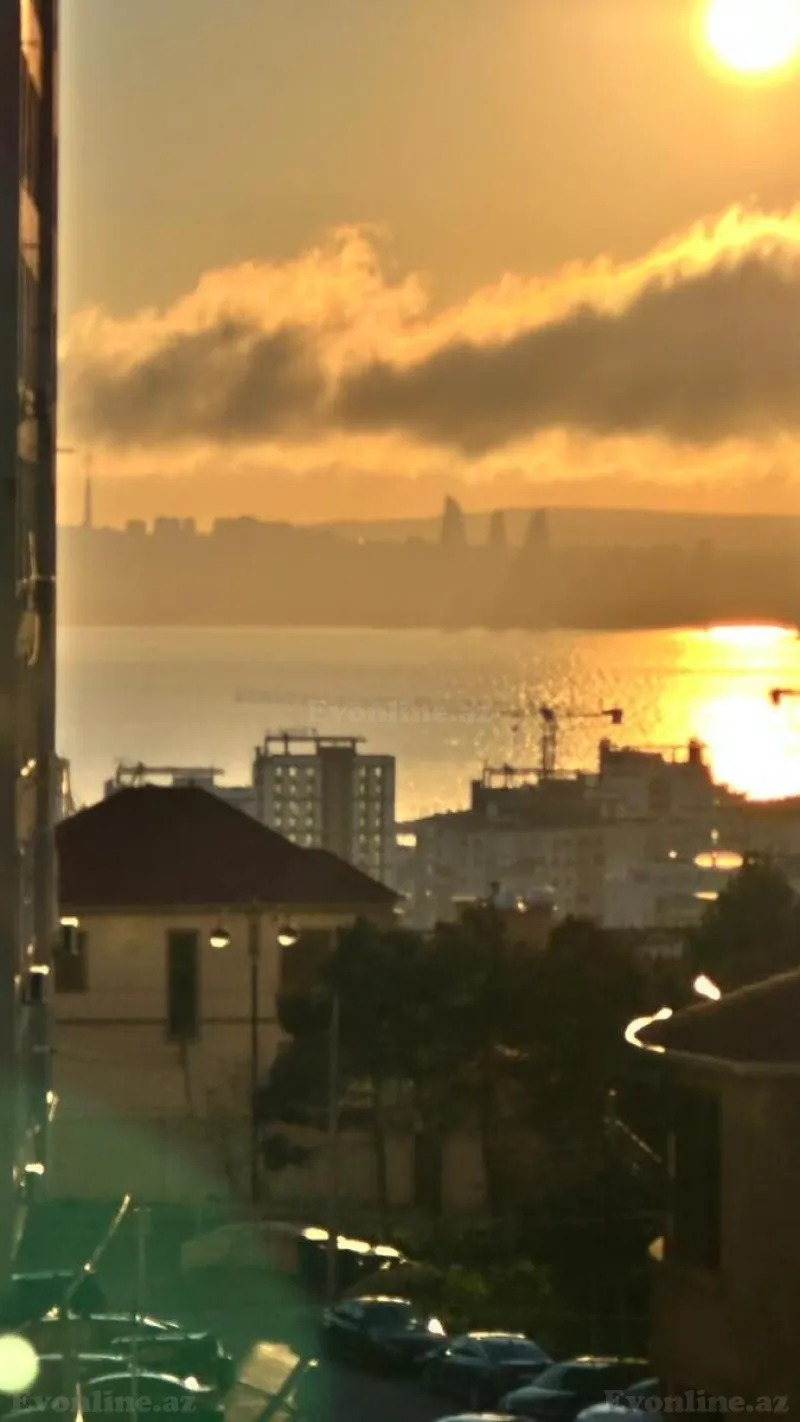 Satılır 2 otaqlı Mənzil Köhnə tikili 40 m² Həzi Aslanov m. - şəkil 9