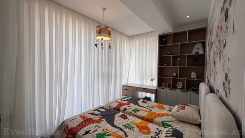 Satılır 3 otaqlı Mənzil Yeni tikili 77 m² 20 Yanvar m. - şəkil 5