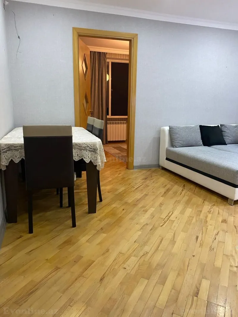 Satılır 2 otaqlı Mənzil Köhnə tikili 50 m² Nəsimi r. - şəkil 5