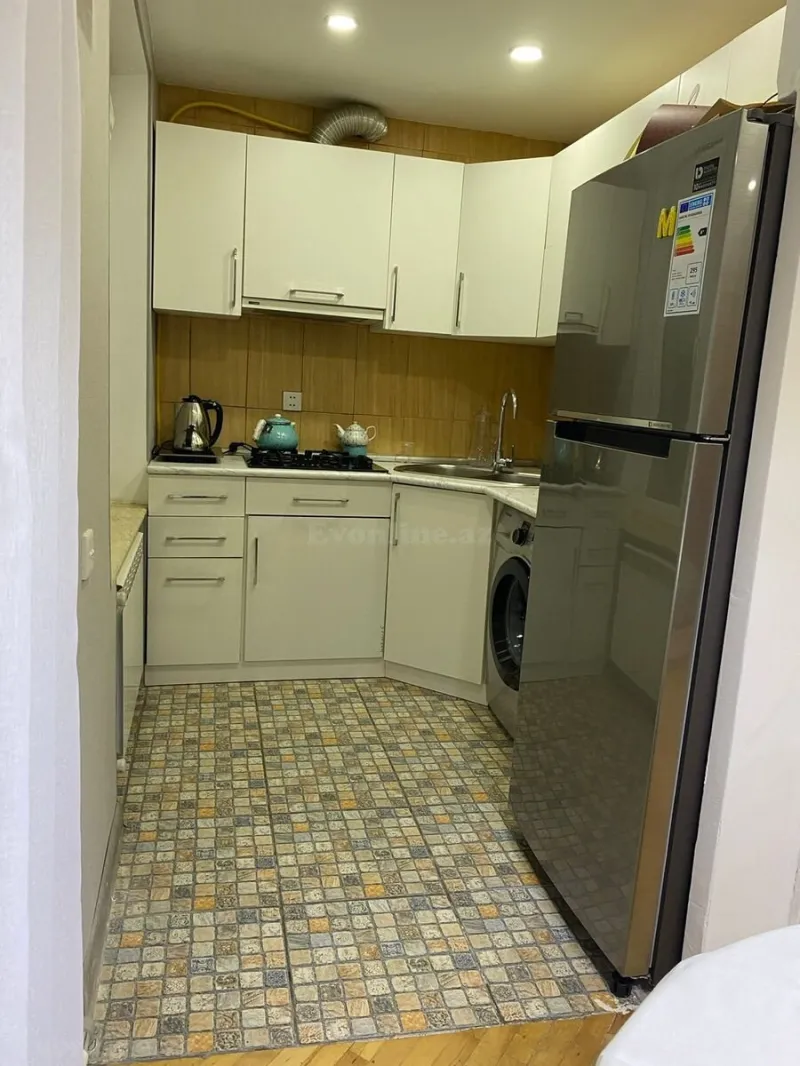 Satılır 2 otaqlı Mənzil Köhnə tikili 50 m² Nəsimi r. - şəkil 10