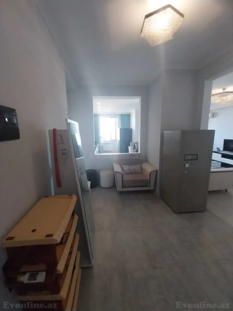 Satılır 2 otaqlı Mənzil Köhnə tikili 68 m² Binəqədi r.