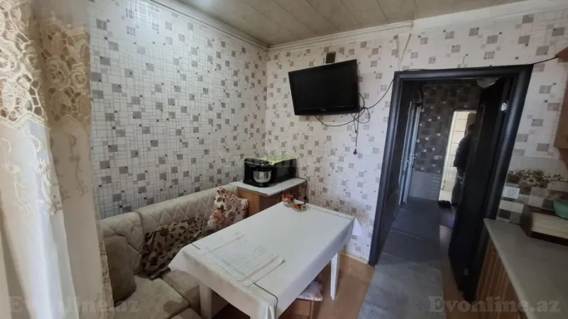 Satılır 2 otaqlı Mənzil Köhnə tikili 47 m² Hövsan - şəkil 4