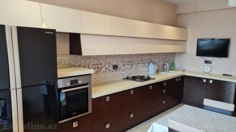Kirayə verilir 4 otaqlı Mənzil Yeni tikili 165 m² Nizami m. - şəkil 10