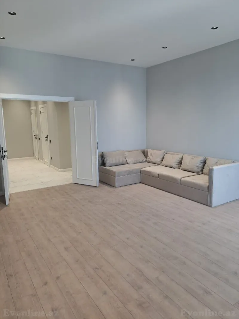 Kirayə verilir 2 otaqlı Mənzil Yeni tikili 111 m² Koroğlu m. - şəkil 3