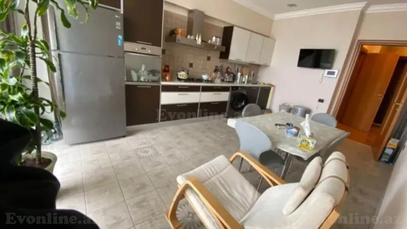 Satılır 3 otaqlı Mənzil Yeni tikili 130 m² 28 May m. - şəkil 3
