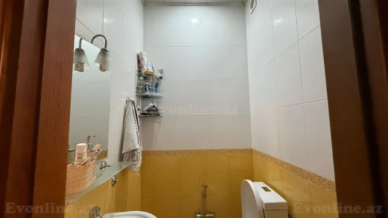 Satılır 4 otaqlı Mənzil Yeni tikili 145 m² Nəsimi r. - şəkil 13