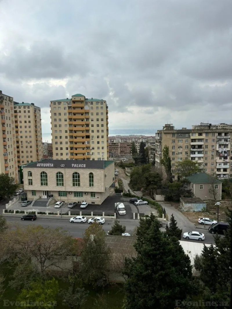 Satılır 2 otaqlı Mənzil Köhnə tikili 56 m² Əhmədli - şəkil 11