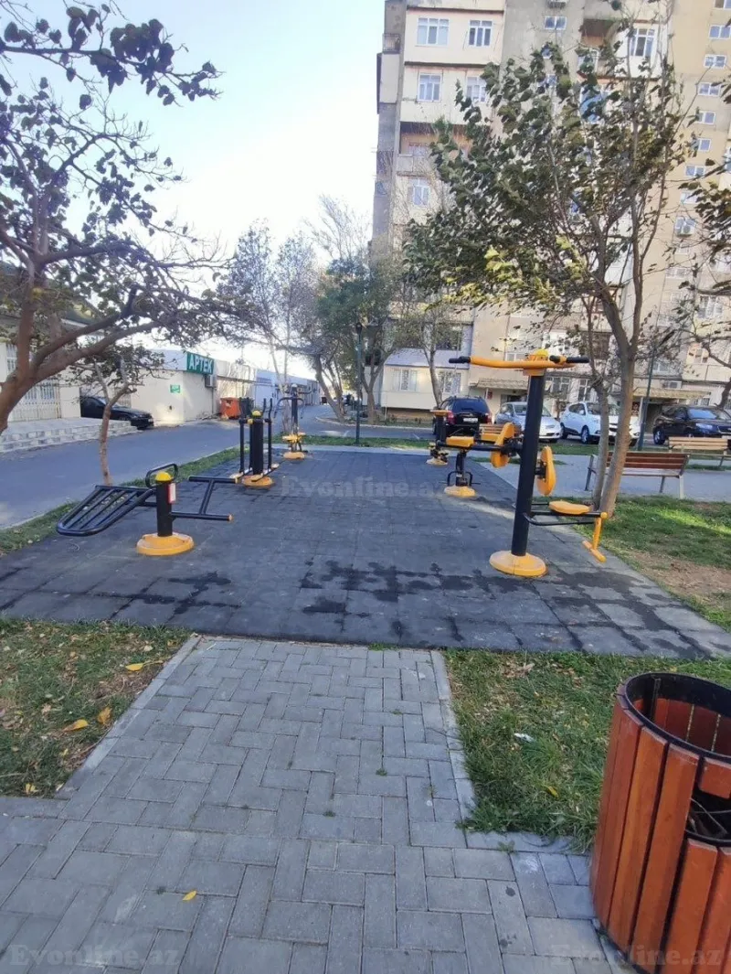 Satılır 2 otaqlı Mənzil Köhnə tikili 56 m² Əhmədli - şəkil 16